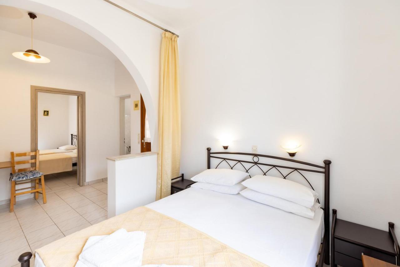 Peris Rooms Kamares  Exteriér fotografie