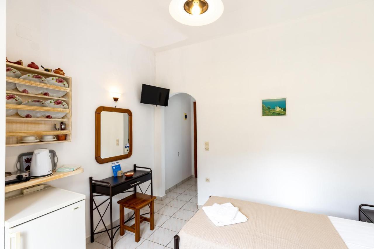 Peris Rooms Kamares  Exteriér fotografie